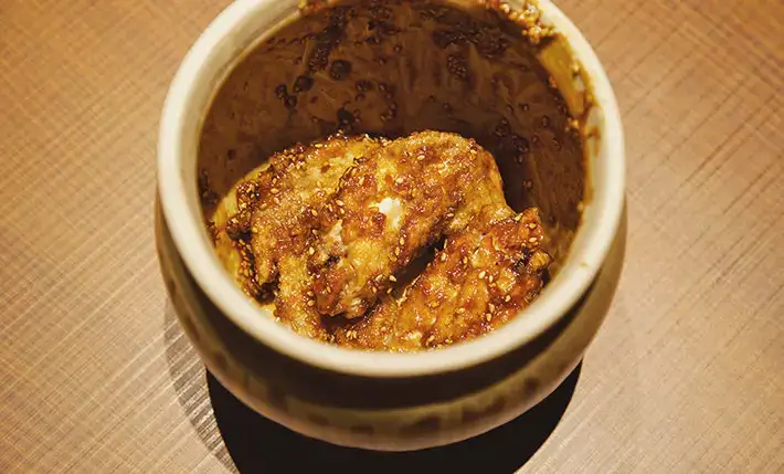 Tebasaki (chicken wings) Izumono SAKABA